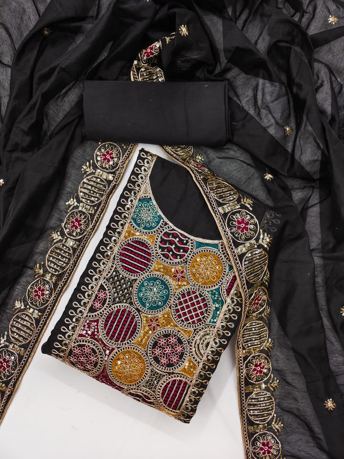 Silk Embroidered Suit Set with Sequins Work