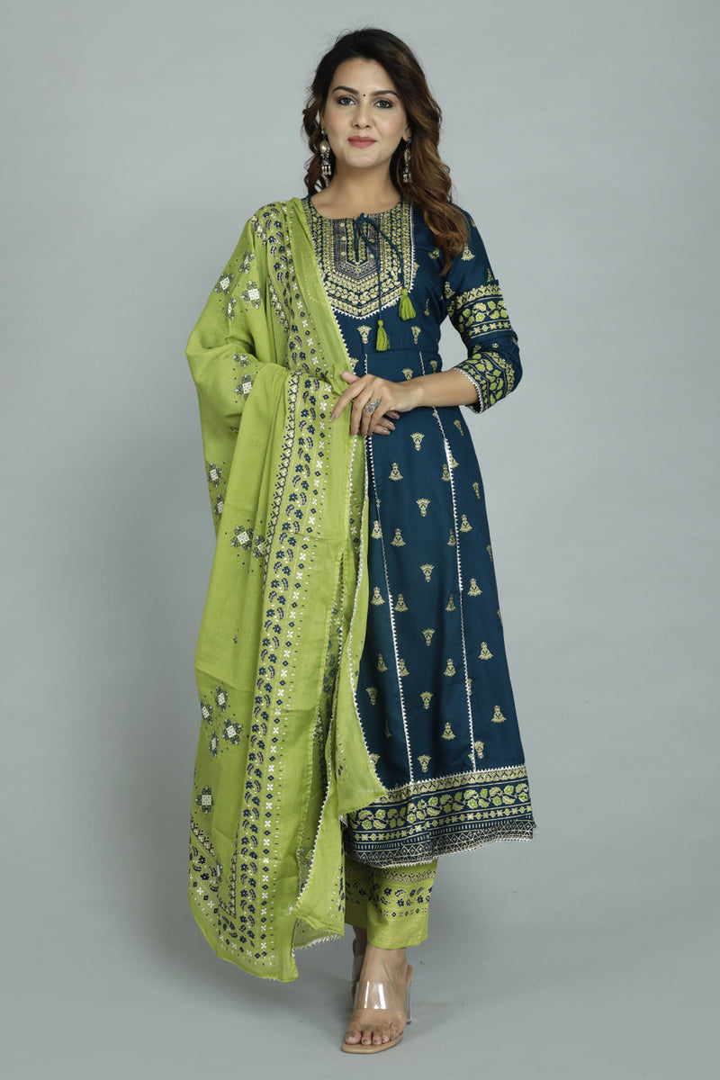 Women V.R Kurta Pant Dupatta Set