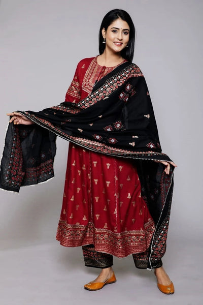 Women Viscose Rayon Kurta Pant Dupatta Set