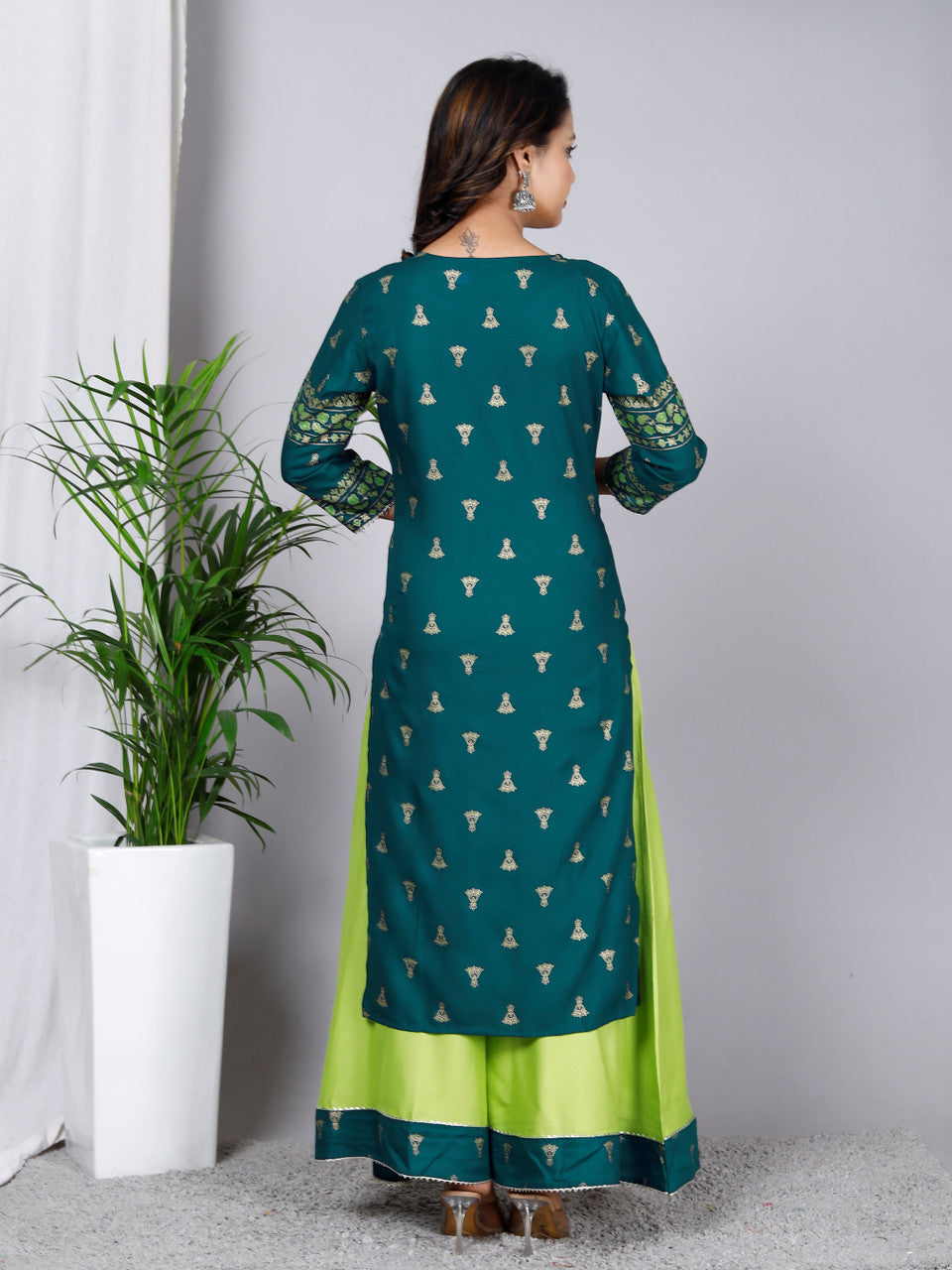 Women Viscose Rayon Kurta Skirt Dupatta Set