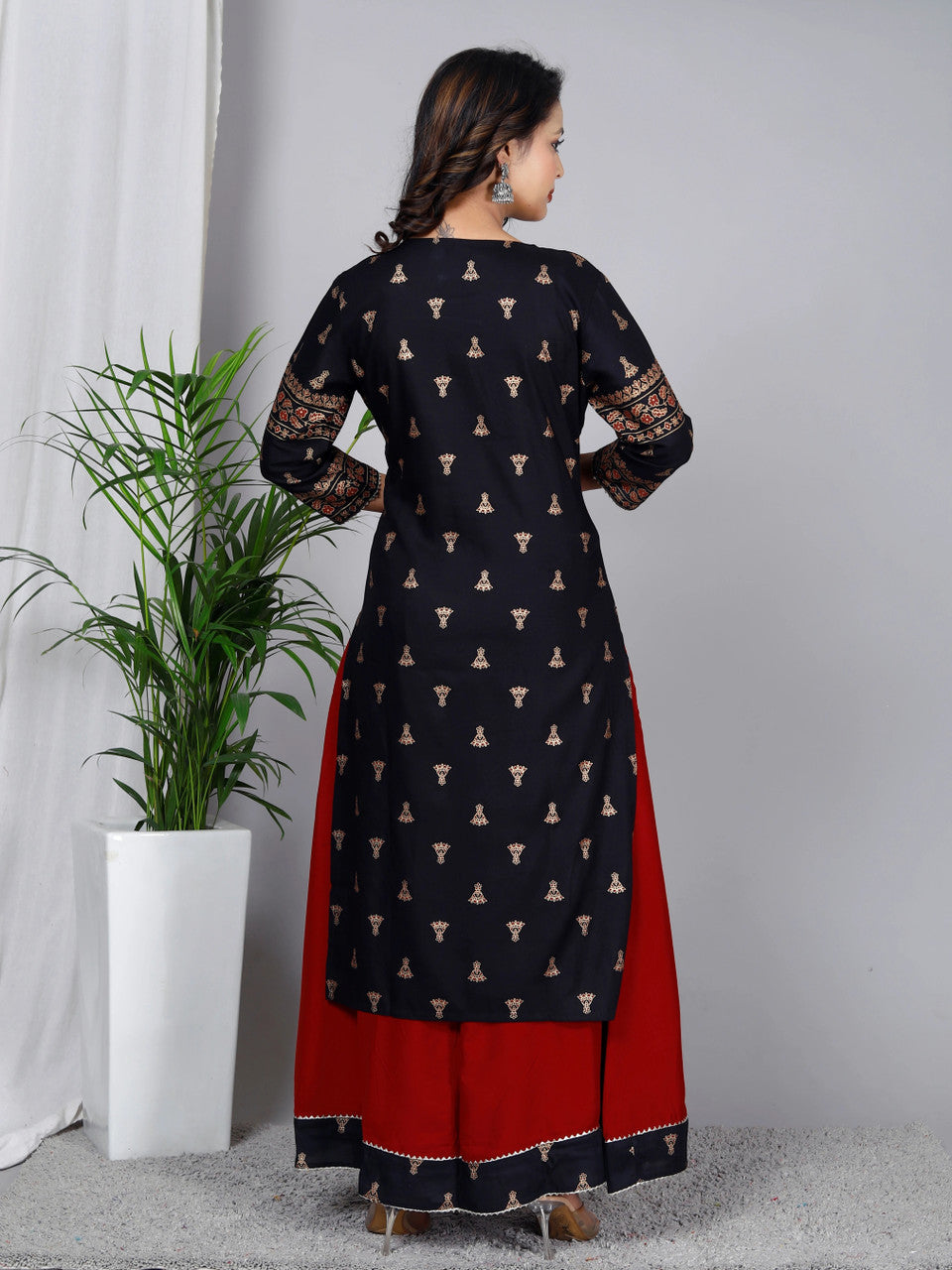 Women Viscose Rayon Kurta Skirt Dupatta Set