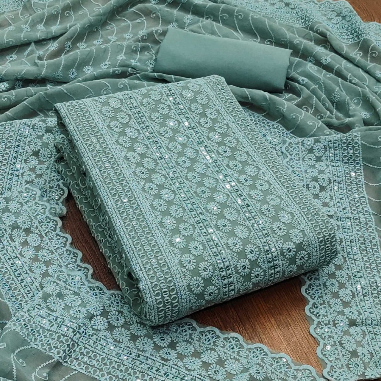 Chikankari Georgette Suit Set with Crepe Bottom – Elegant 3-Piece Ensemble"