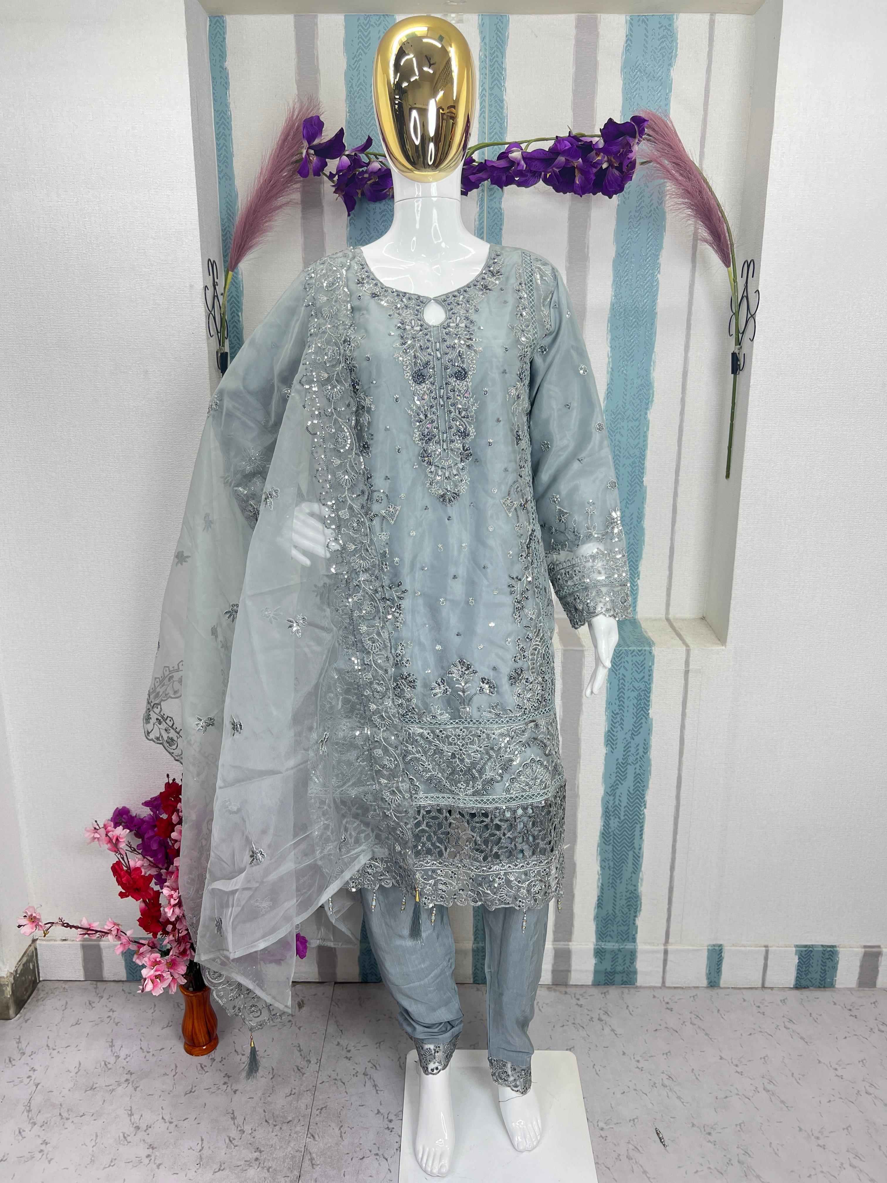 🧵 Premium Pakistani-Style Readymade Organza Kurti Set