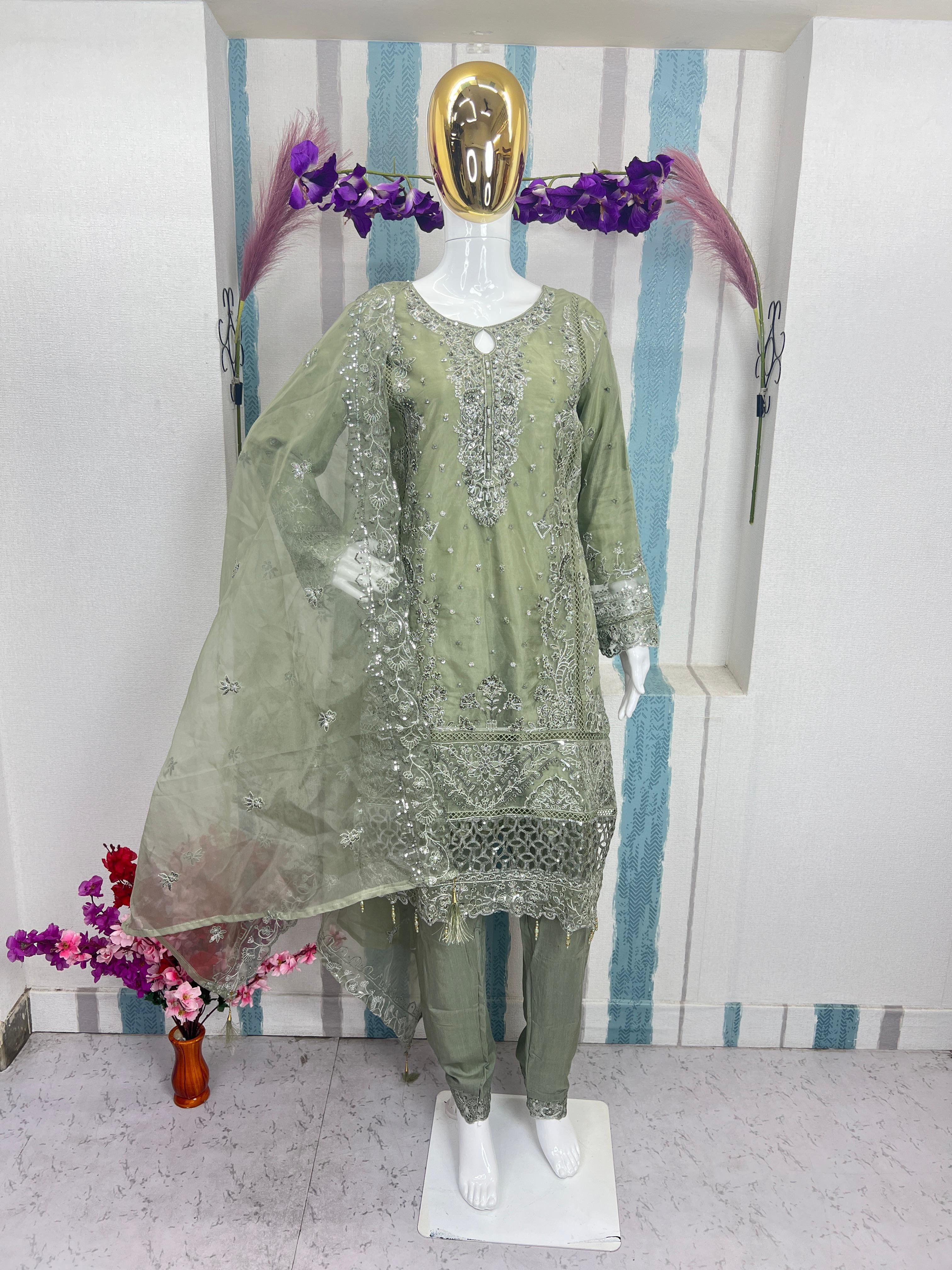 🧵 Premium Pakistani-Style Readymade Organza Kurti Set