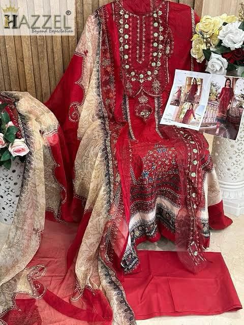 : Luxury Lawn 2025 Collection 🌸- Semi Stitched