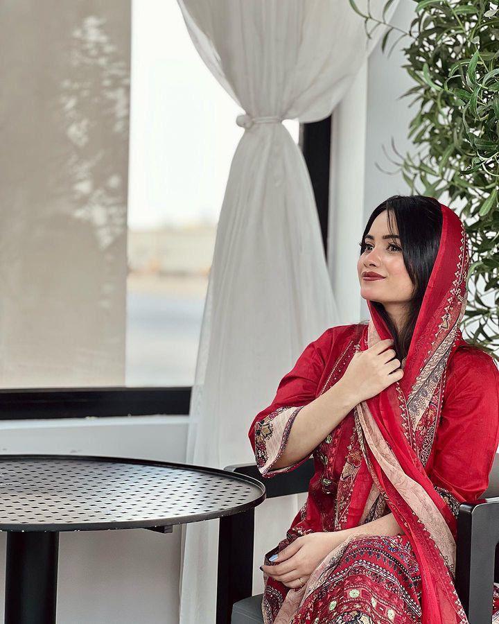 HAZZEL®️ – FIRDOUS & AYZEAL - Semi Stitched