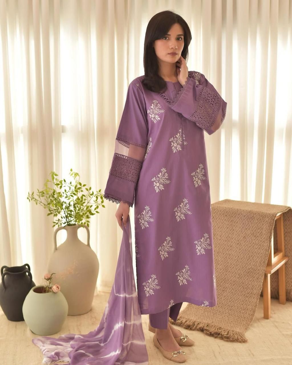 💫 Designer Roman Silk Suit Set with Embroidered Top & Silver Chiffon Dupatta – LG-1951 💫