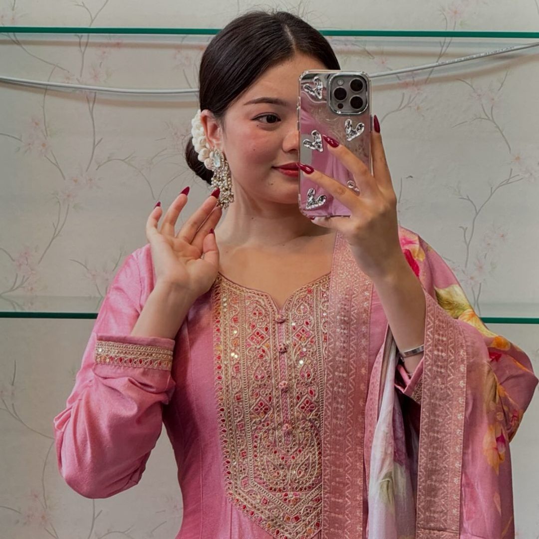 Graceful Pastel Pink Embroidered Suit with Floral Dupatta 🌷-AL