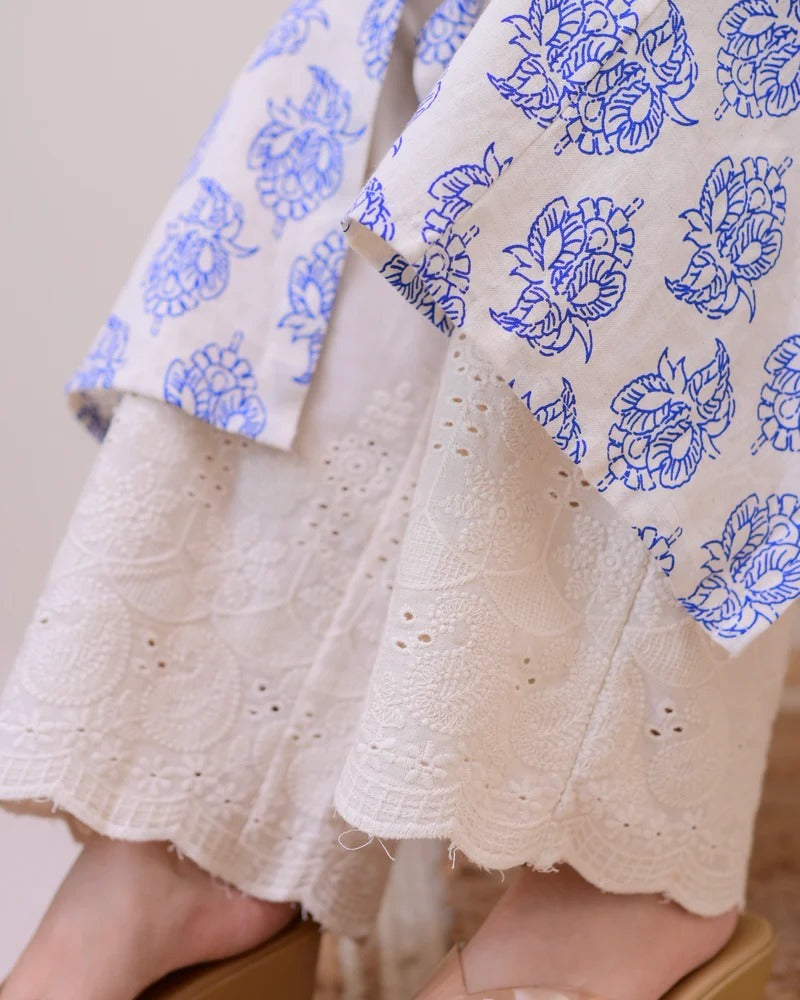 Sleeveless Printed A-Line Kurta with Eyelet Pants-AL