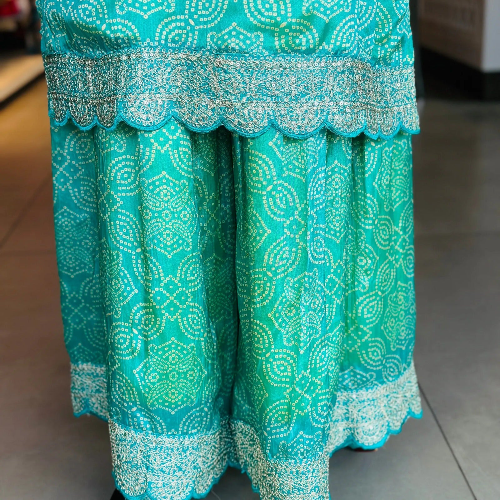 Vibrant Green & Blue Chinon Suit Set – Traditional Elegance | AL