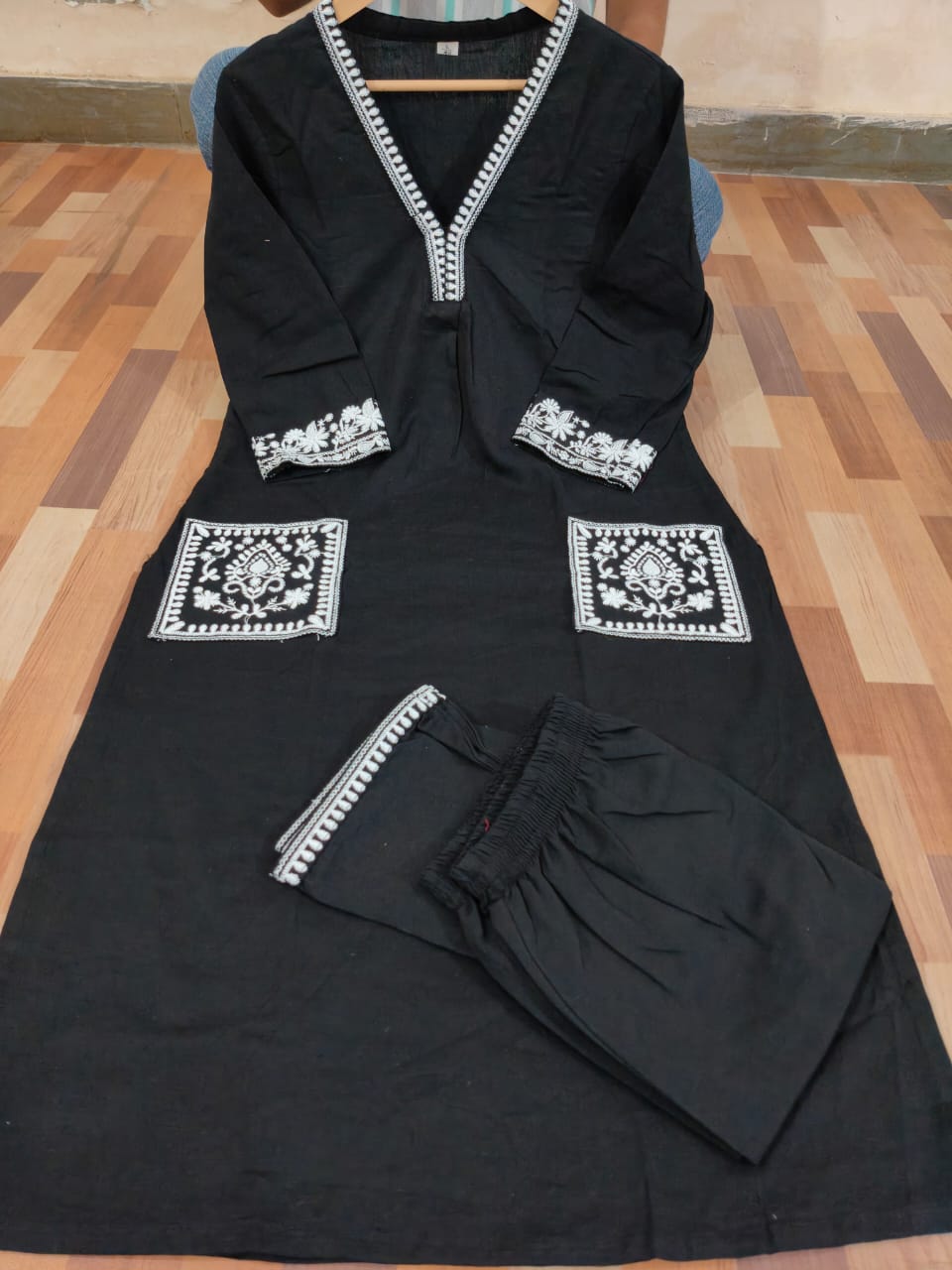 HEAVY EMBROIDERY KURTI PANT SET FOR FESTIVE & OFFICE WEAR KF