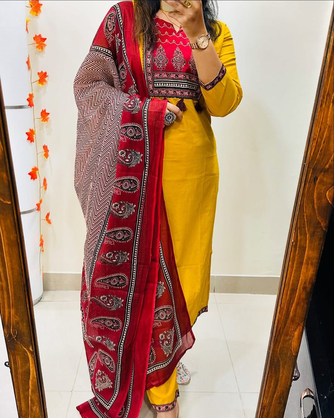 SUIT WITH EMBROIDERY & DUPATTA KF