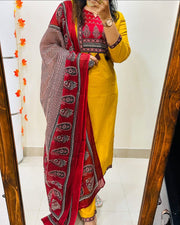 SUIT WITH EMBROIDERY & DUPATTA KF