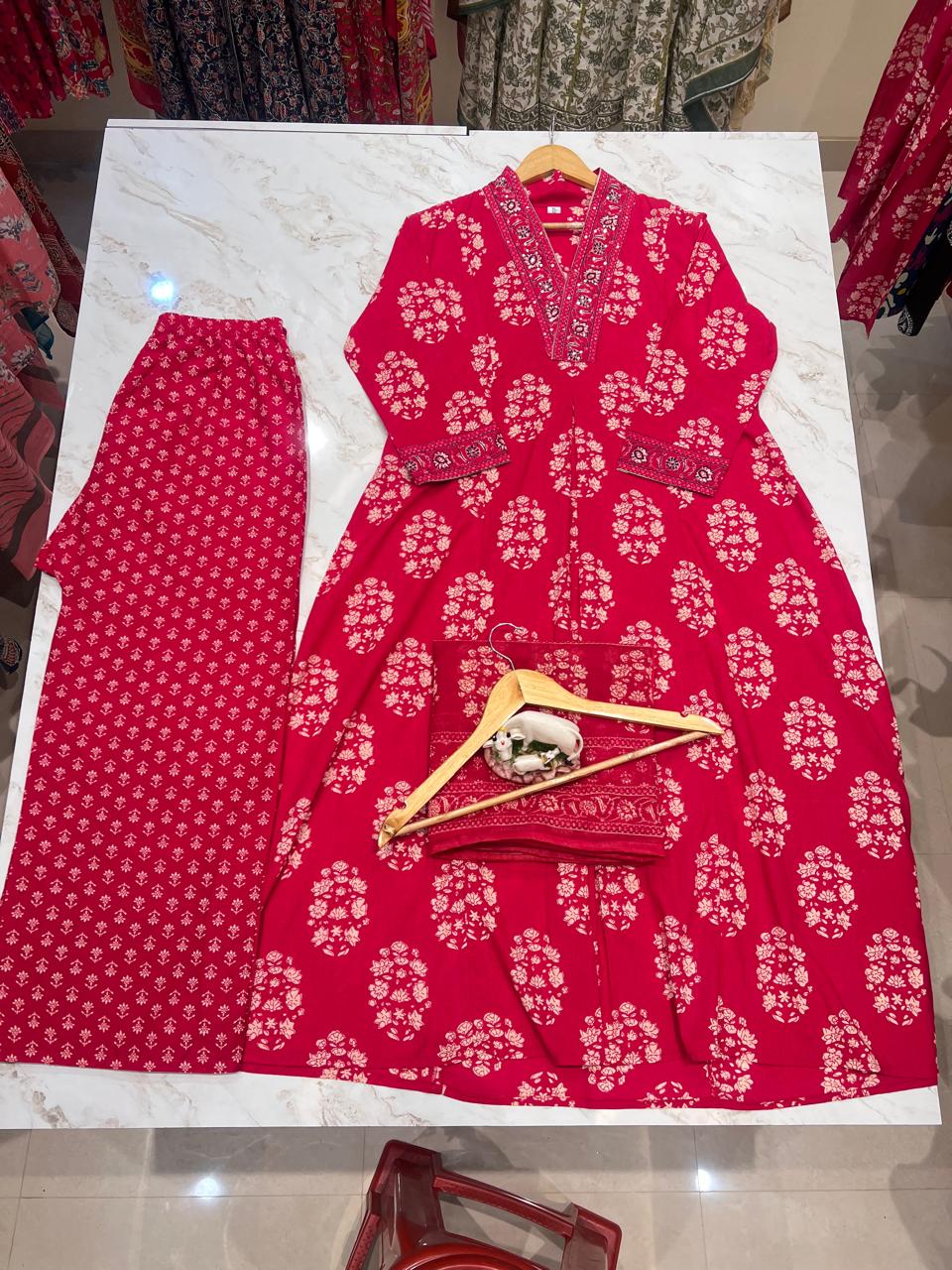 Cotton Print Handwork Anarkali Kurti Pant with Malmal Dupatta KF