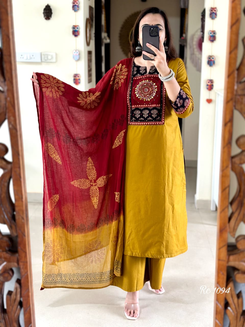 YOKE STRAIGHT KURTI PANT MALMAL DUPATTA ARRIVAL KF