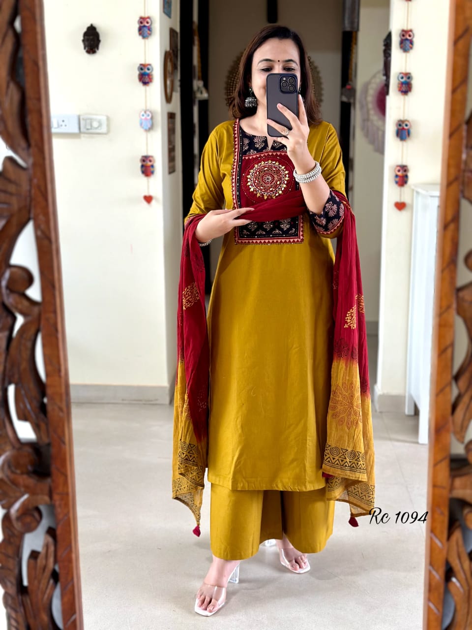YOKE STRAIGHT KURTI PANT MALMAL DUPATTA ARRIVAL KF