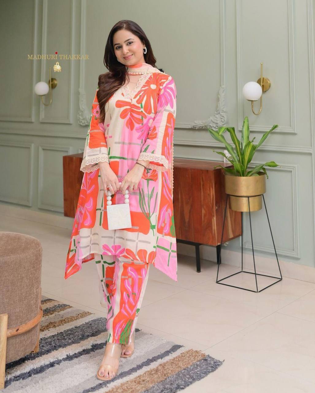 Elegant A-Line Kurta with Matching Pants & Dupatta | AL ✨