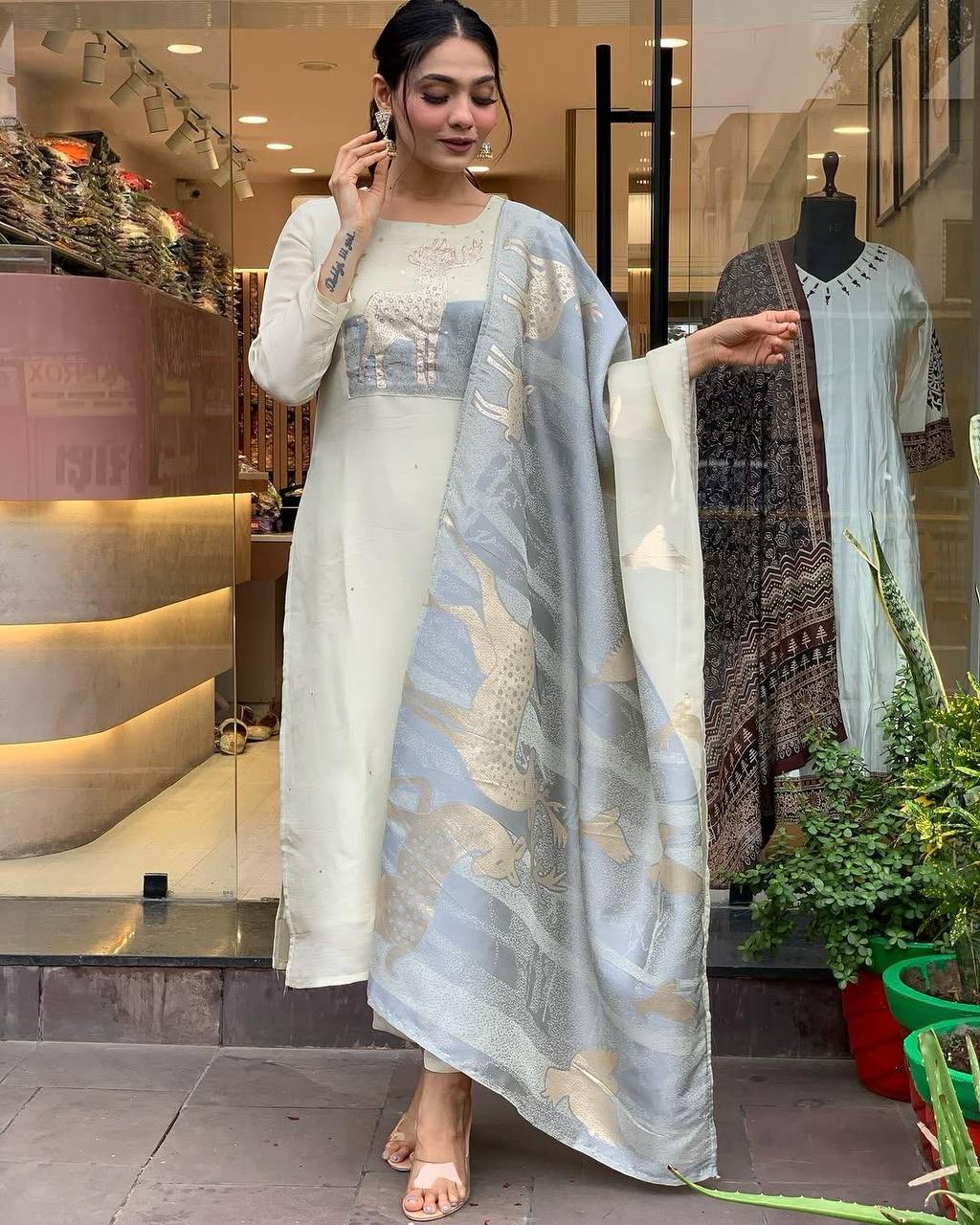 Heavy Premium Roman Silk Suit Set AL ✨