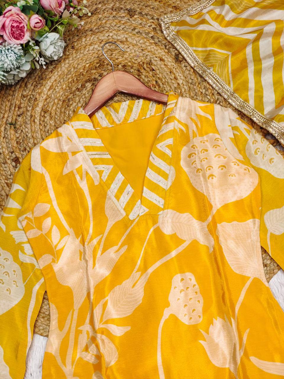 Kurta Set with Chinnon Dupatta – AL ✨