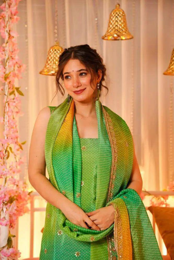 Straight Suit Set – Festive Elegance AL