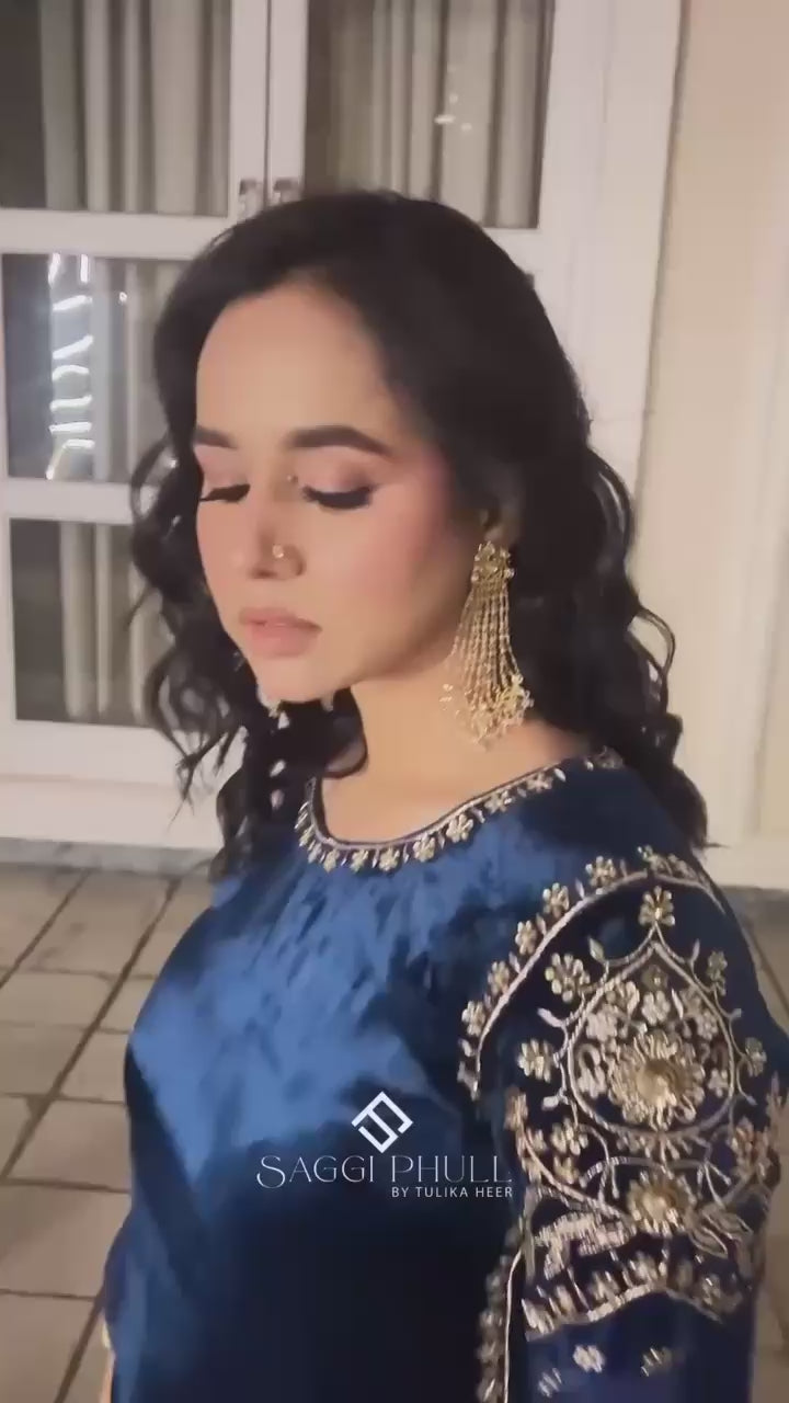 Load video: 🌟 Regal Velvet Kurti-Plazzo Set with Sequins Embroidery &amp; Georgette Dupatta 🌟